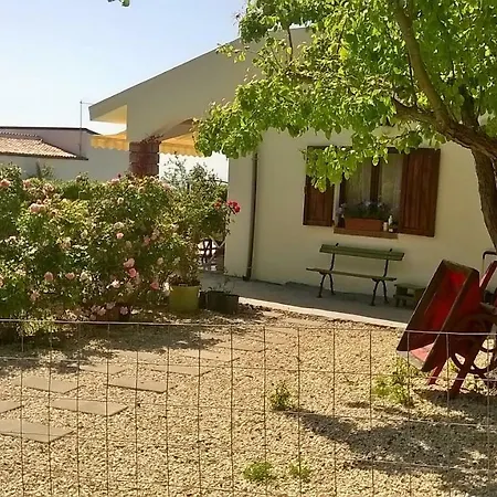 Stella Maris Oda ve Kahvaltı 3*