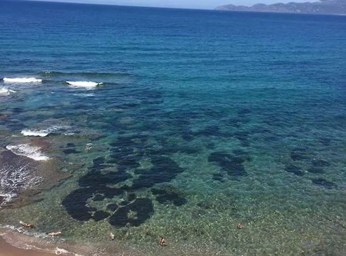 Stella Maris Oda ve Kahvaltı Magomadas