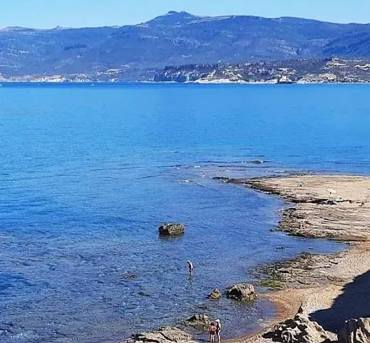 Couette-café Stella Maris 3*